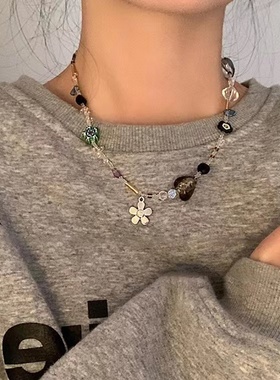 设计高级感彩色串珠锁骨链