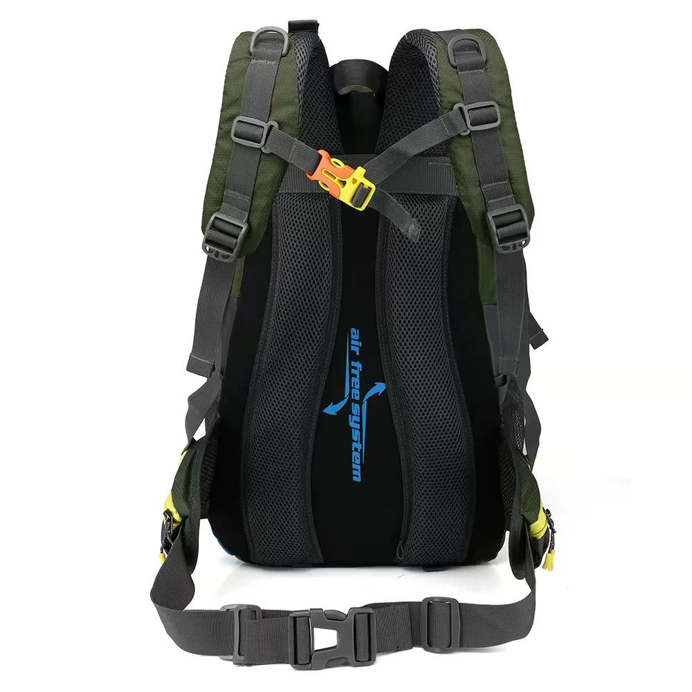 Capacious sports durable off-road backpack for hiking, 40