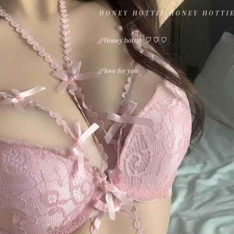 法式性感内衣女纯欲小胸聚拢上托显大带钢圈内搭文胸紫色蕾丝套装
