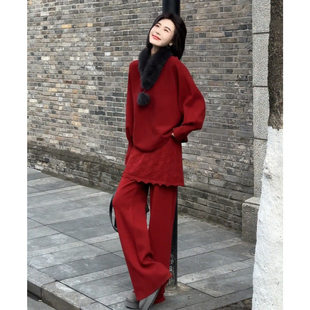 2026超火冬装一整套韩系慵懒针织衫屁帘裤过年衣服高级感红色套装
