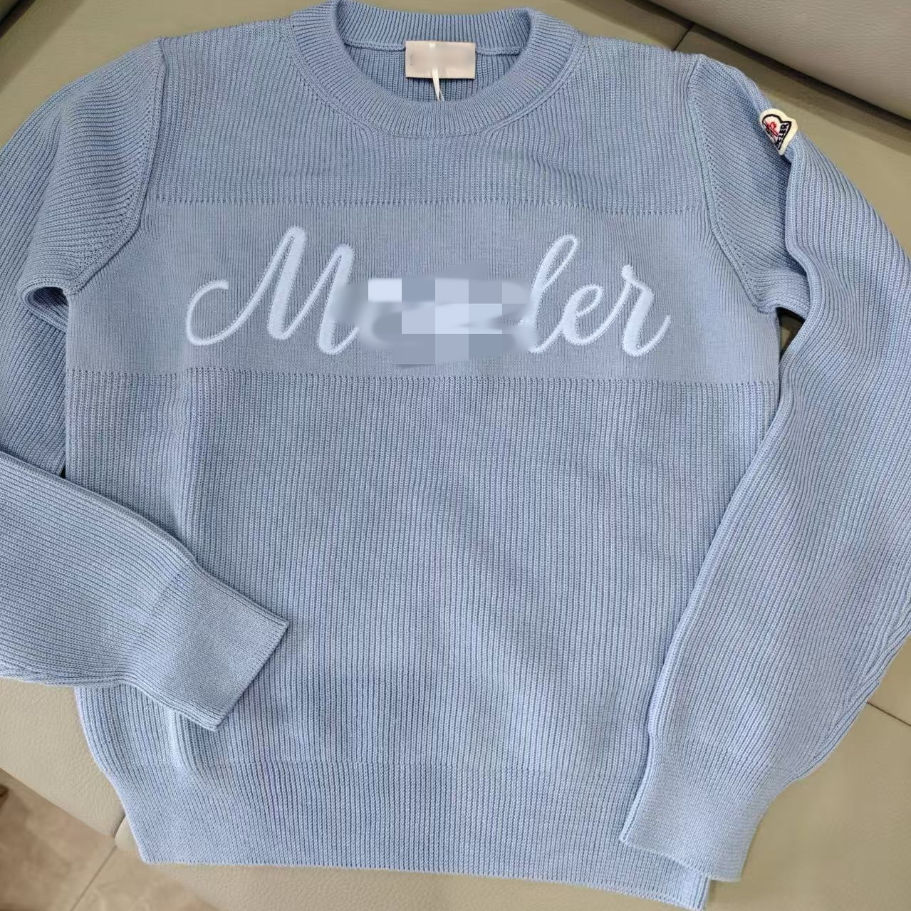 MC 25新款 浅蓝色毛衣