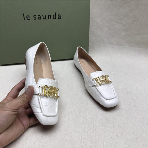 le saunda/莱尔斯丹正品撤柜复古饰扣方头时装鞋女春新款牛皮单鞋