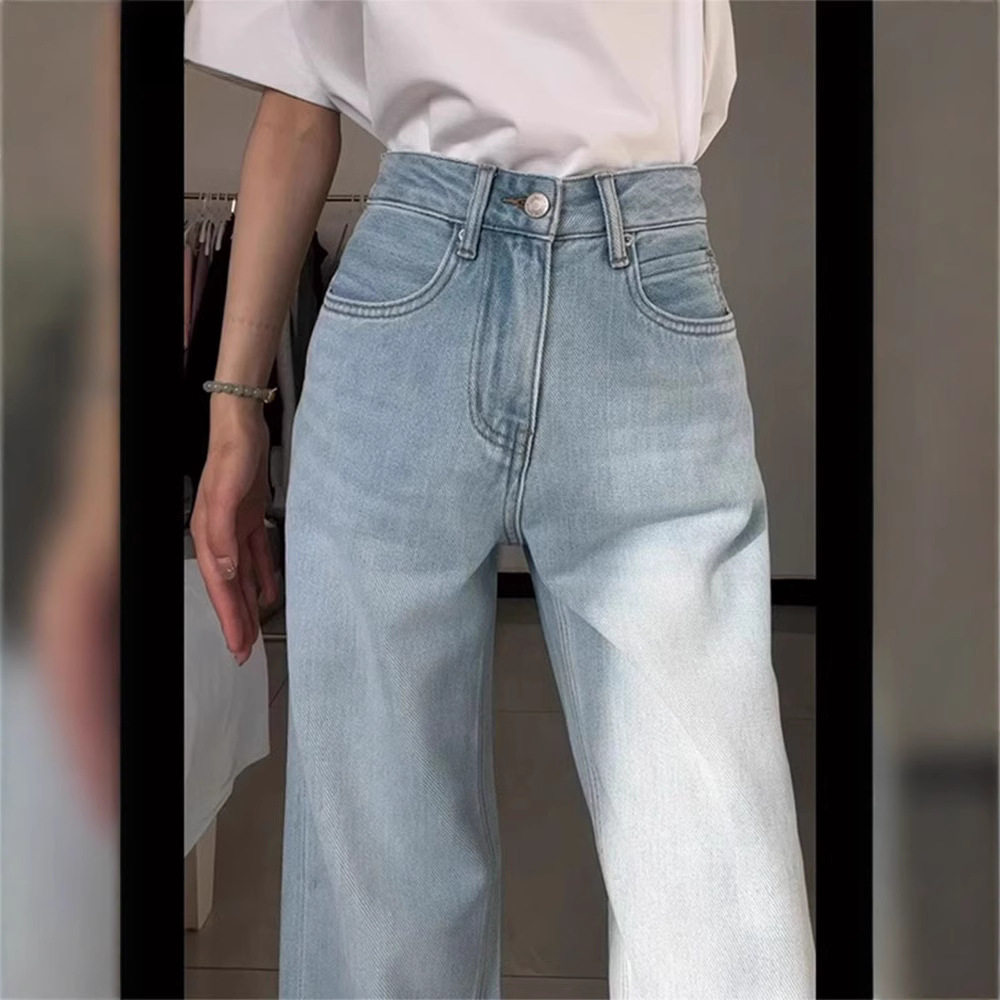 大码浅蓝色宽松阔腿牛仔裤女春季2026新款胖mm高腰显瘦垂感直筒裤