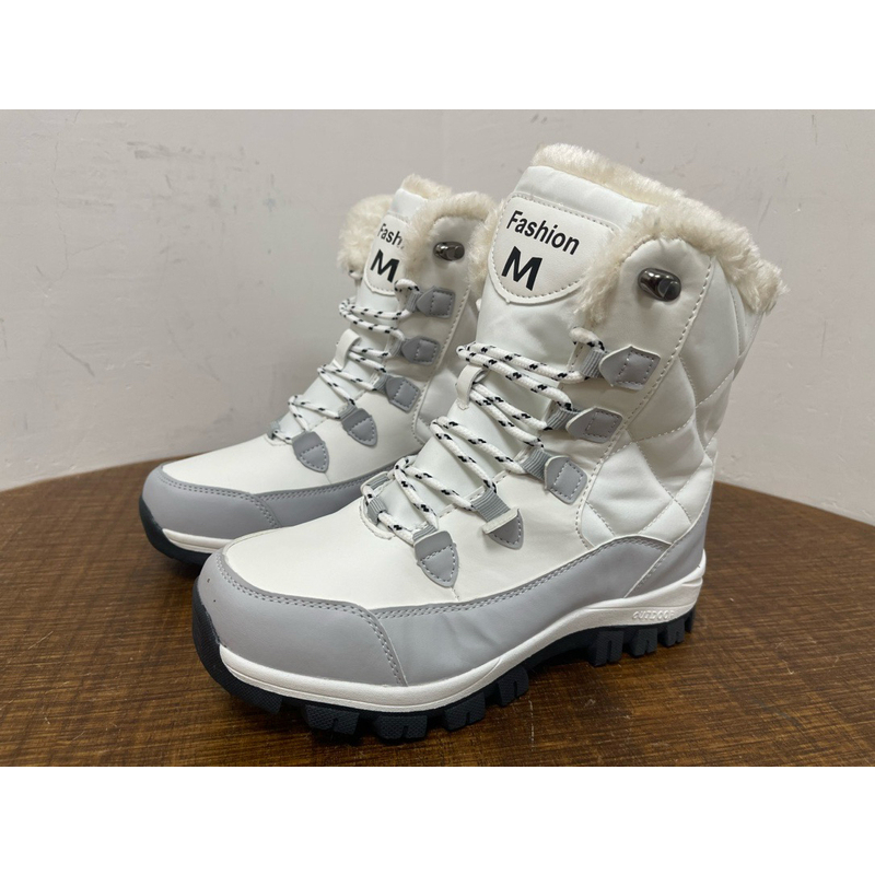 特价微瑕外贸原单女款冬季保暖防寒棉靴雪地靴百搭橡胶防滑大底