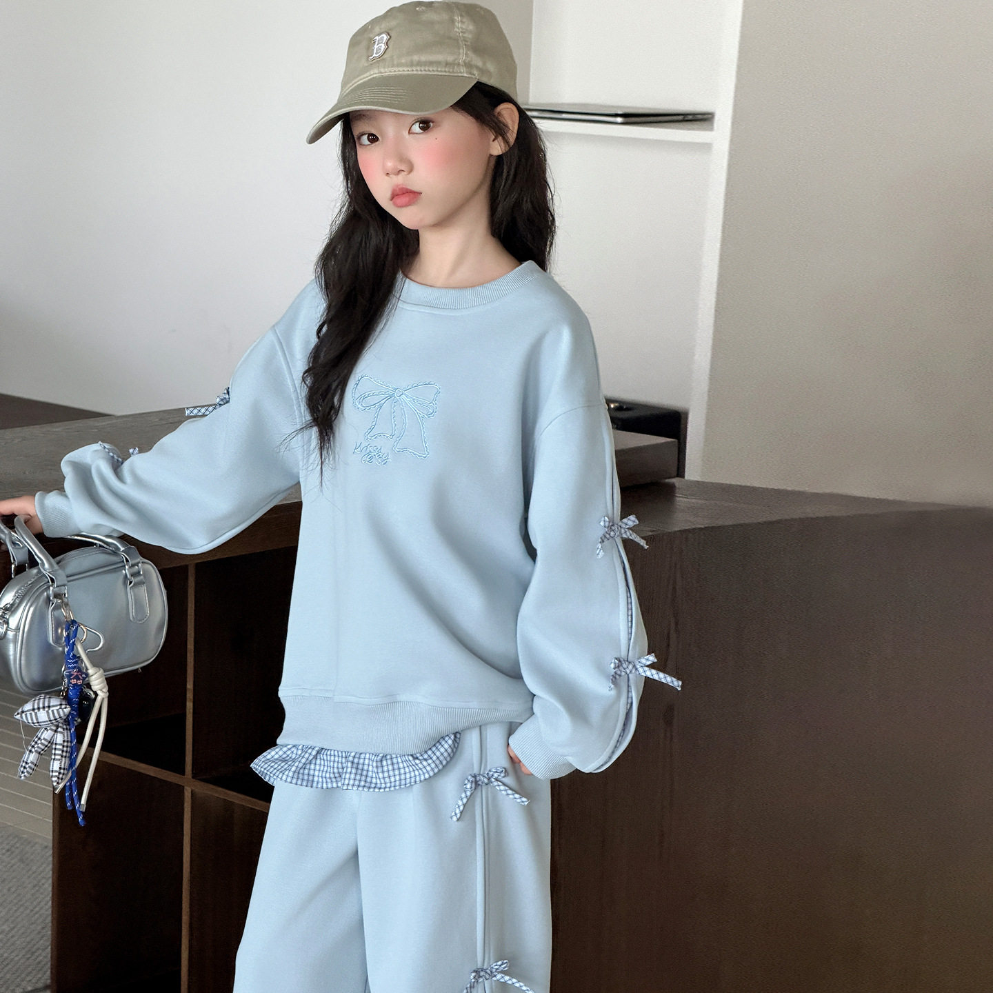 波拉童装女童秋装蝴蝶结套装2026秋装中大童假两件卫衣阔腿裤运动
