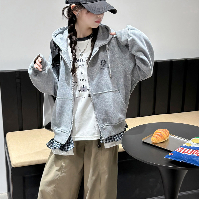 波拉童装女童秋装连帽外套2026秋装女大童韩系花边拼接卫衣开衫潮