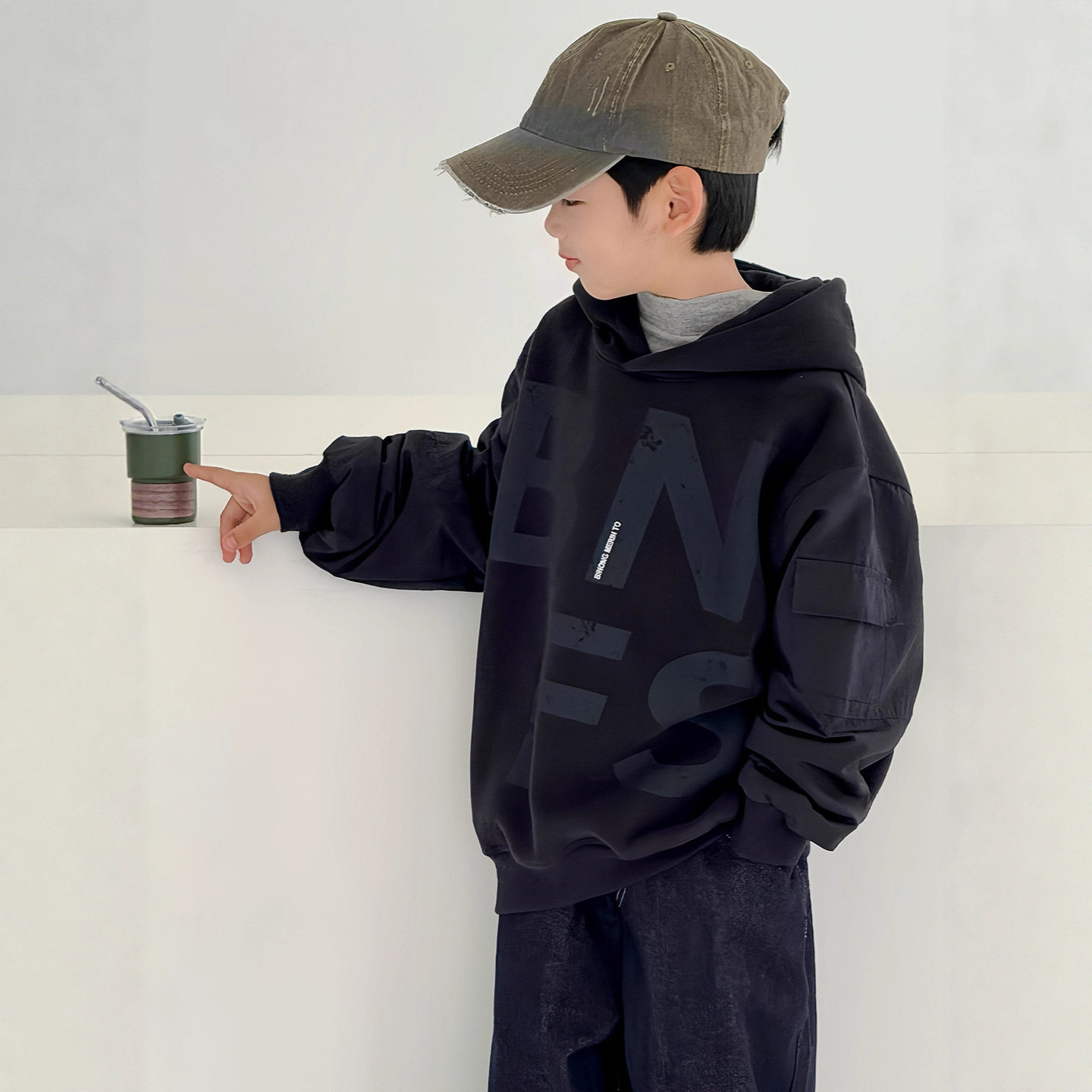 波拉童装男童加绒卫衣秋冬款2025儿童装冬季一体加厚连帽上衣大童