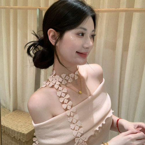 AS OFFICIAL-门夏色系有被迷到一字肩小衫(配花朵飘带)（含6羊毛