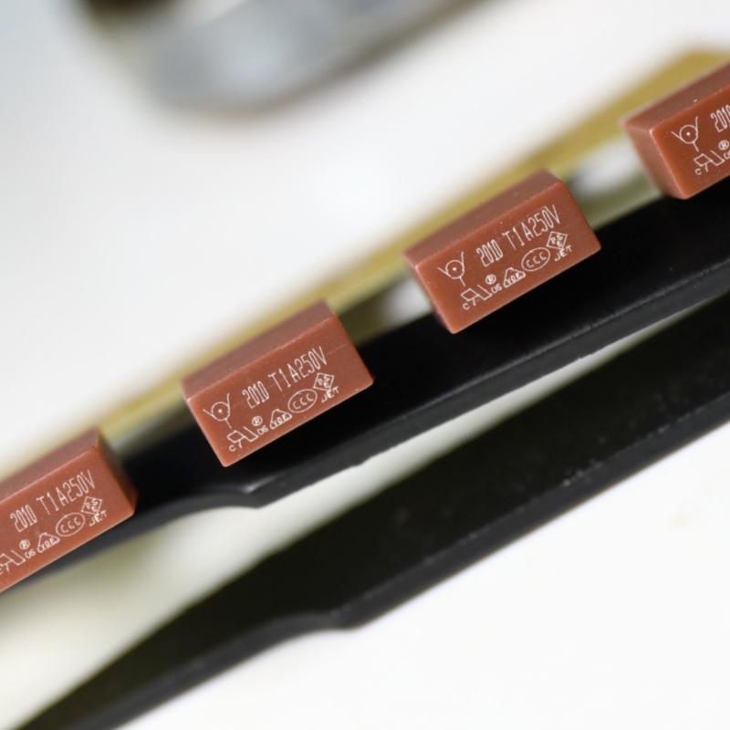 2010 T1A250V VDE CCC JET PSE 一次性保险丝 额定电流1A 插件