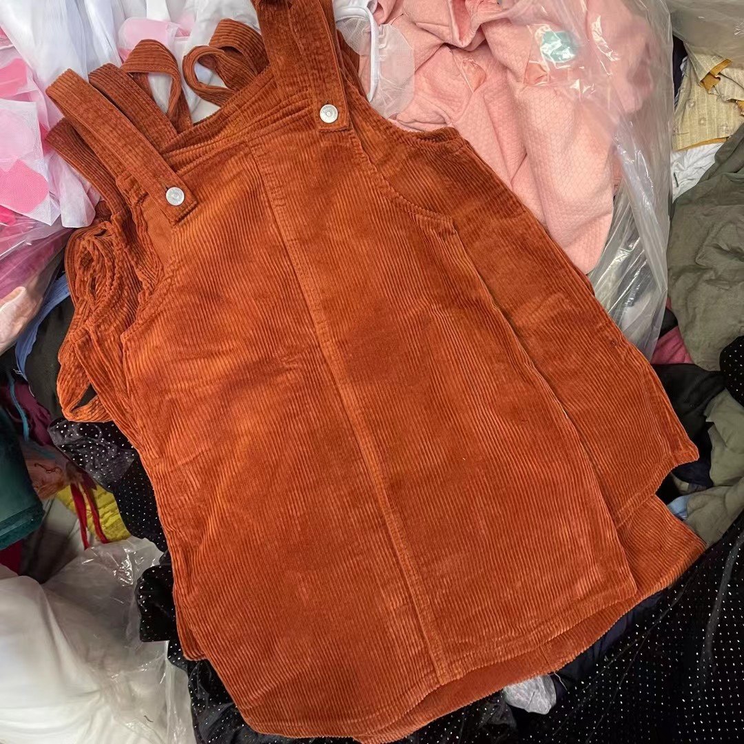 only原单 外贸女童中小童婴幼儿纯棉灯芯绒背带裙儿童纯色背心裙