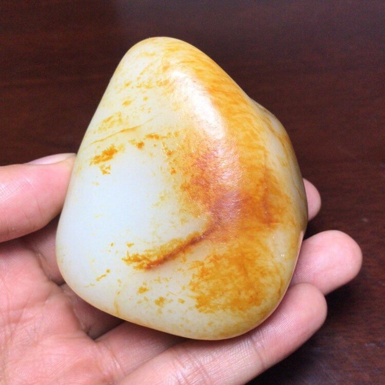 275.2和田玉籽料原石红皮白色黄沁皮籽玉原石玩料秋梨皮黄皮