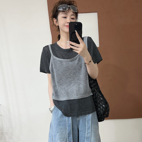 欧洲站2026春季新款韩系圆领短袖叠穿拼接镂空针织吊带假两件上衣
