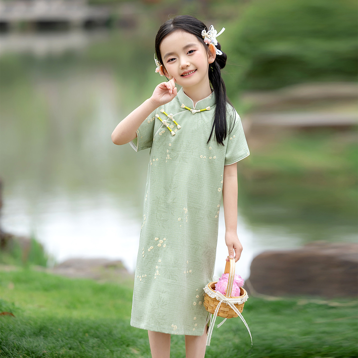 女童绿色改良旗袍2026新款夏季国风儿童洋气连衣裙女孩古筝演出服
