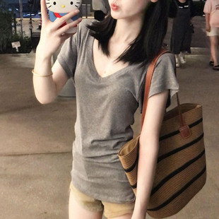 T恤女夏季 修身 辣妹紧身收腰短袖 2025新款 上衣 韩版 V领正肩纯棉半袖