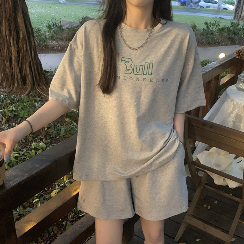 套装裤两件套夏季女2026新款学生宽松显瘦短袖港味chic休闲运动服