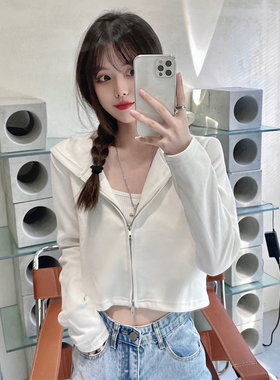 超火cec连帽开衫卫衣女春秋薄款2025年新款拉链短款上衣外套潮ins