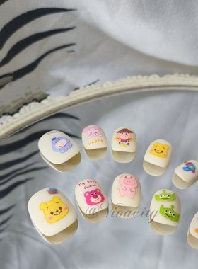 Vivacity 玩具总动员可爱短款日常磨砂短方圆美甲穿戴甲显白贴纸