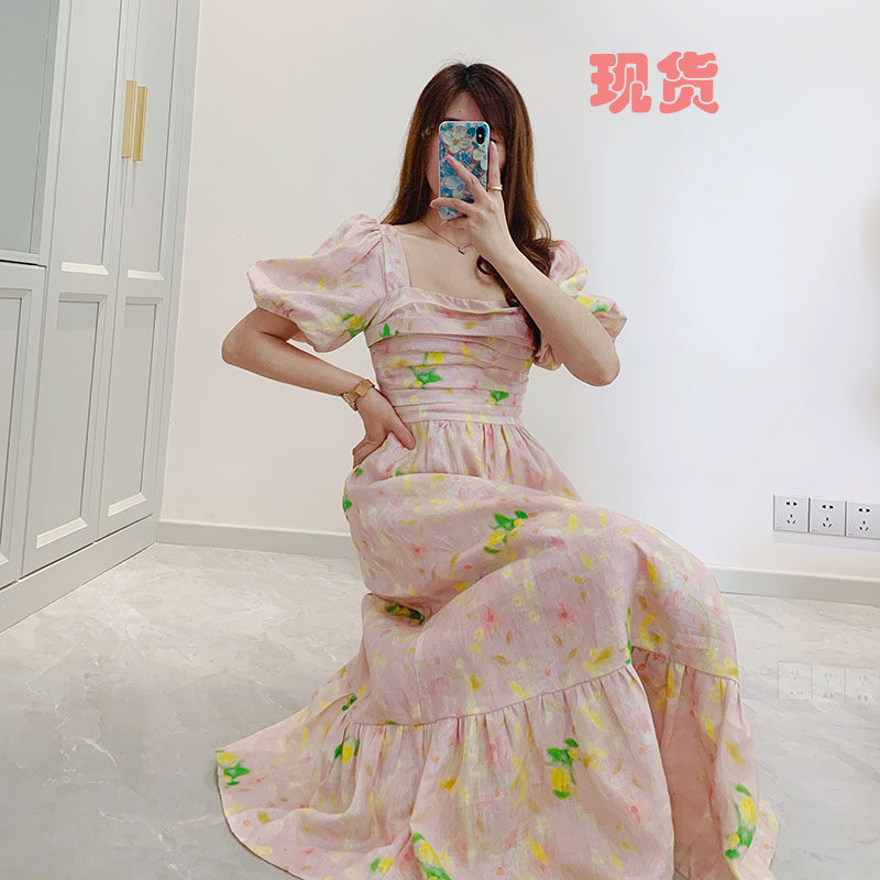 p 亚麻显瘦气质连衣裙女法式复古高腰方领泡泡袖碎花裙子夏