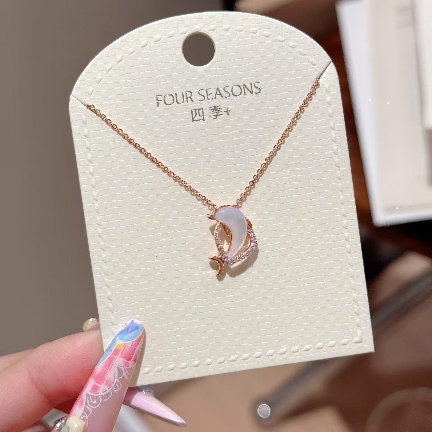 韩版时尚海豚之恋贝母项链简约轻奢气质锁骨链跨境甜美百搭项链