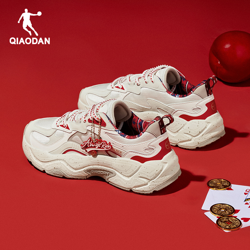 乔丹千层鞋女休闲鞋2025冬季新款新年款红色老爹鞋厚底增高女鞋子