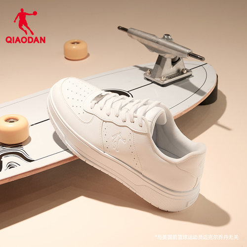 乔丹男增高低帮小白鞋明星同款