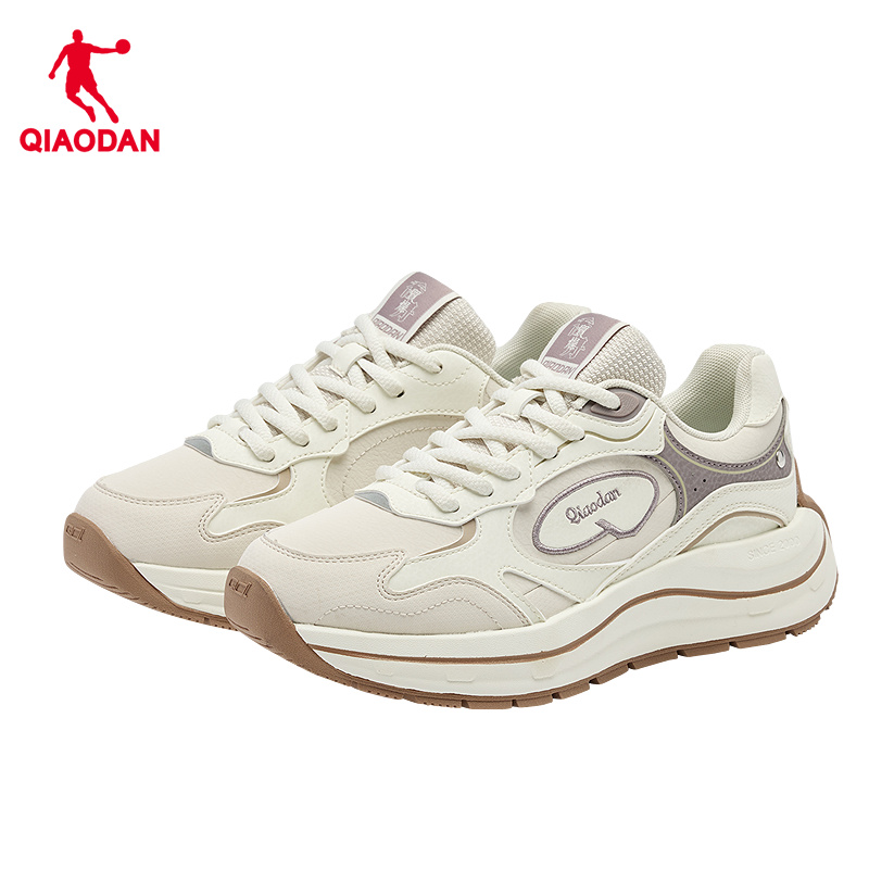 乔丹休闲鞋女鞋时尚穿搭运动鞋