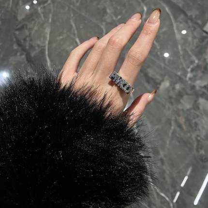 VSCH 三色PMCO字母镶钻戒指潮酷男女同款送礼物