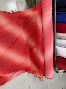 舞蹈服装布料，大红渐变撒粉100d雪纺布料，红色斜纹循环渐变雪纺