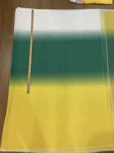 渐变色舞蹈服装布料数码印染、舞蹈芳春行黄绿白双面渐变雪纺面料