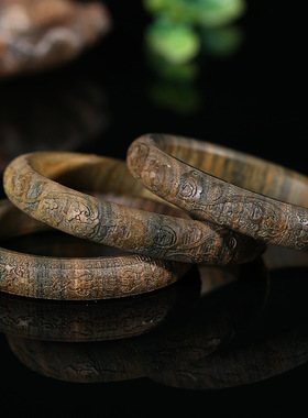 直播货源批发阿根廷吐丝绿檀手镯雕刻祥云贵妃镯檀木女手镯清香味