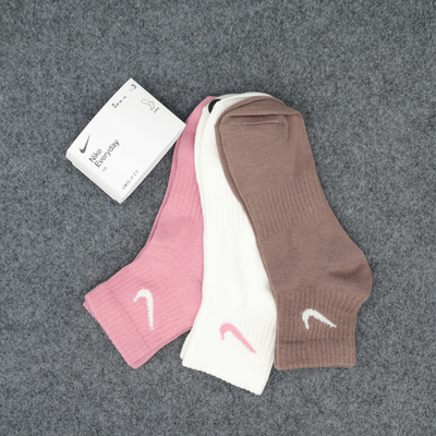 耐克男女同款中短筒Nike运动袜