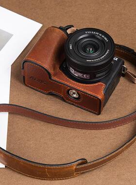 索尼a7c2保护套a7m4相机包zve10二代皮套a6700底座皮壳真皮配件