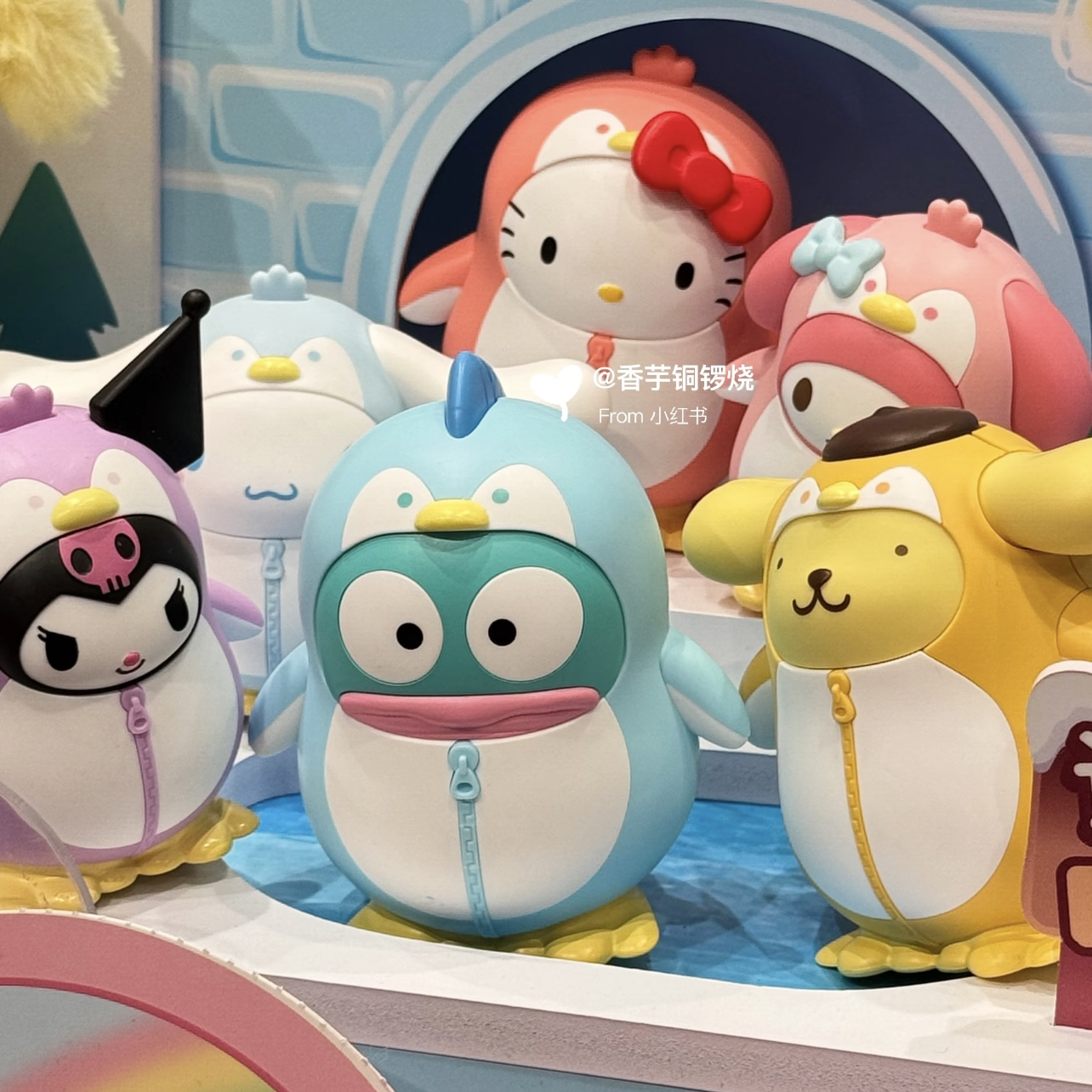 名创优品三丽鸥企鹅巡游盲盒系列玩动乐潮玩摆件可爱丑鱼