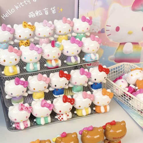 正品TOPTOY Hello Kitty夏日彩虹糖系列mini盲袋公仔凯蒂猫手办