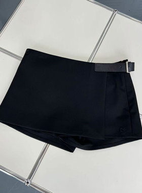 0MB.欧洲站新品复古设计感皮扣迷你裙高腰百搭减龄不规则低腰裙裤