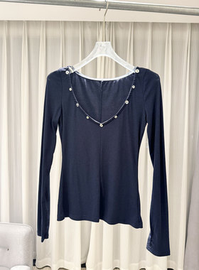 0MB.欧洲站新品深圳南油辣妹纯欲设计感修身上衣V领纽扣长袖t恤女