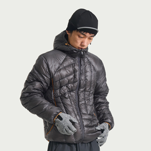 Halcyon 户外防泼水90白鸭绒轻量机能竖排骨连帽羽绒服外套男女