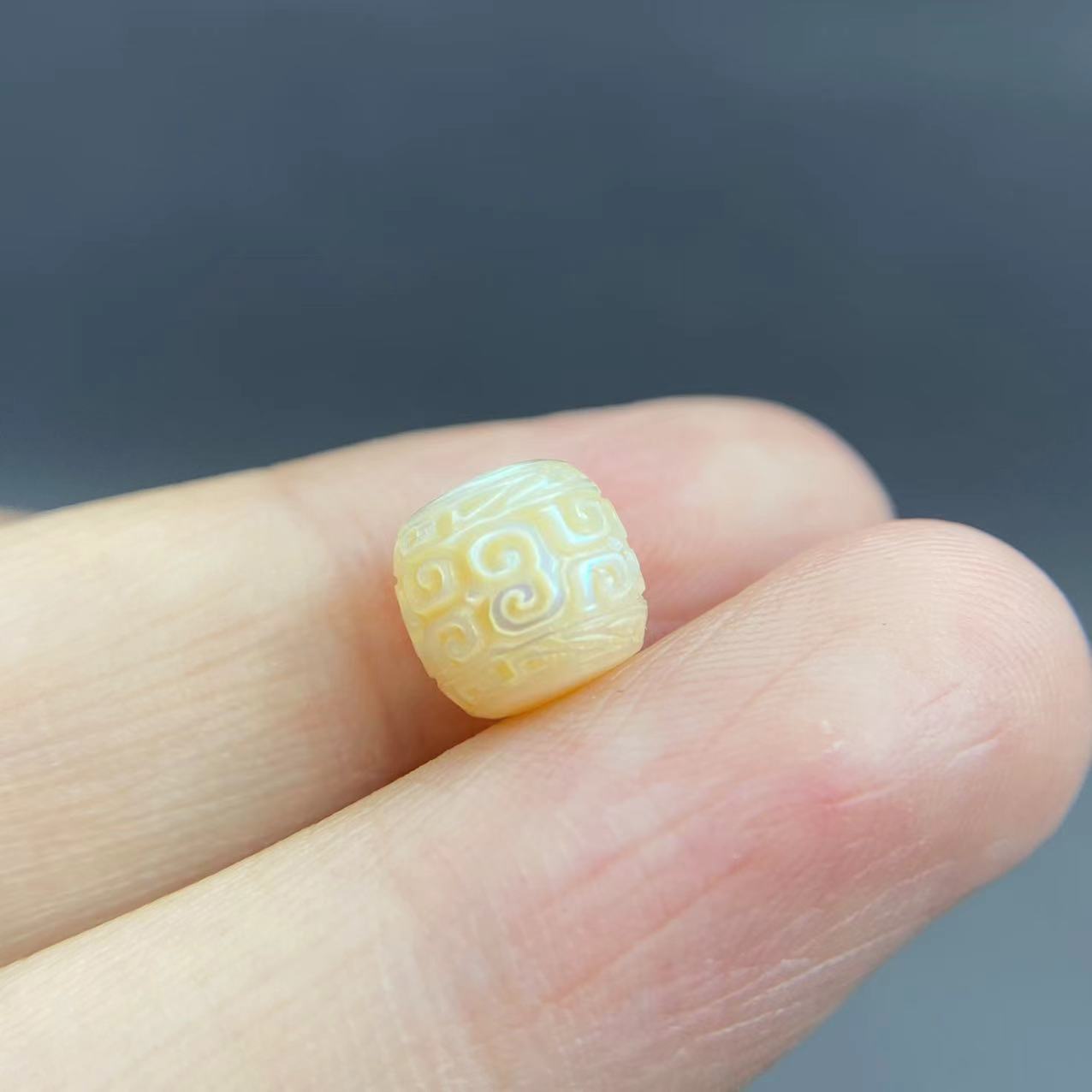 新款珍珠雕刻珍珠回纹珠 天然淡水珍珠108佛珠珍珠雕刻文玩配