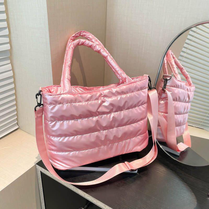 休闲通勤大容量单肩包包女2024冬季新款时尚棉服潮流手提托特包