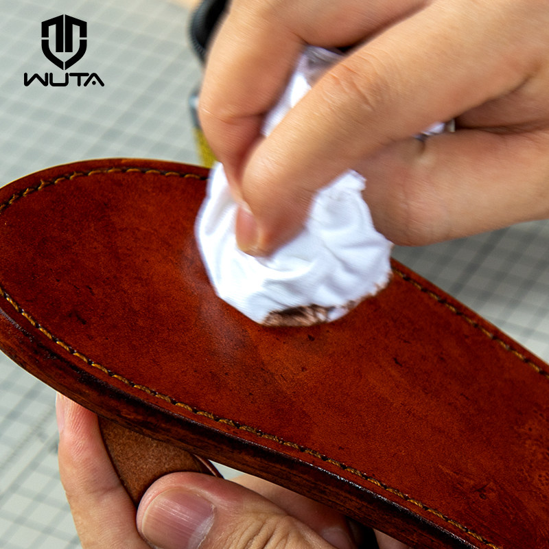 다른곳에는 없는 핸드메이드 가죽염료 AMERICAN FIEBINGS CAVALIER 가죽엣지 트리트먼트 염료래커 118ML