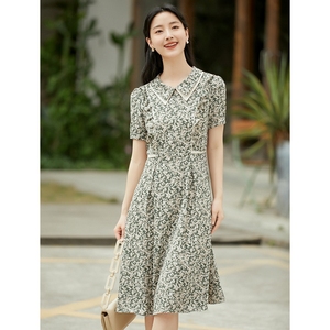 乔妮塔品牌2026夏季新款娃娃领小碎花茶歇裙法式浪漫连衣裙长裙女