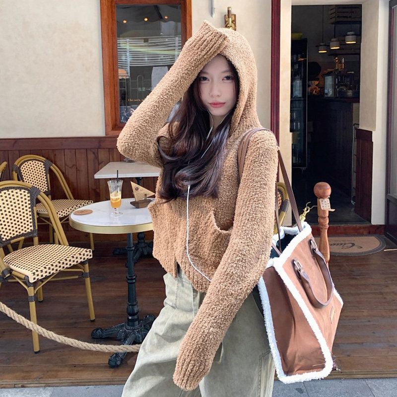 美拉德色系咖色毛衣外套显瘦正肩