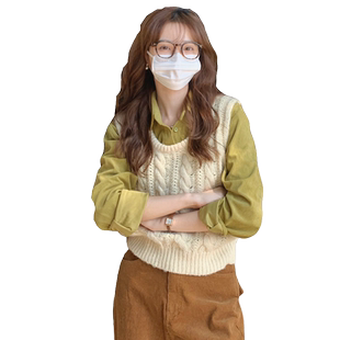 甜美多巴胺穿搭奶杏色马甲配芥末绿衬衫女两件套装背心针织衫叠穿