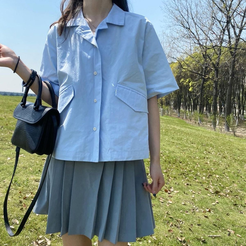 百思朵2021夏季天蓝色女短袖衬衫