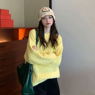 多巴胺宽松鹅黄色毛衣外套显瘦