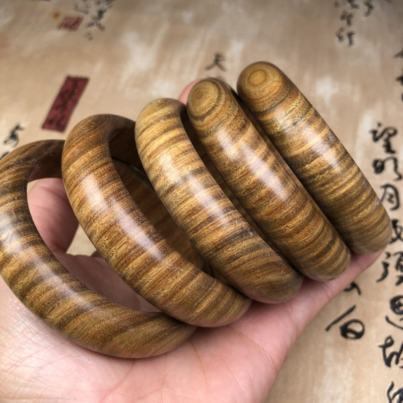 青子龙佛珠绿檀木手镯木