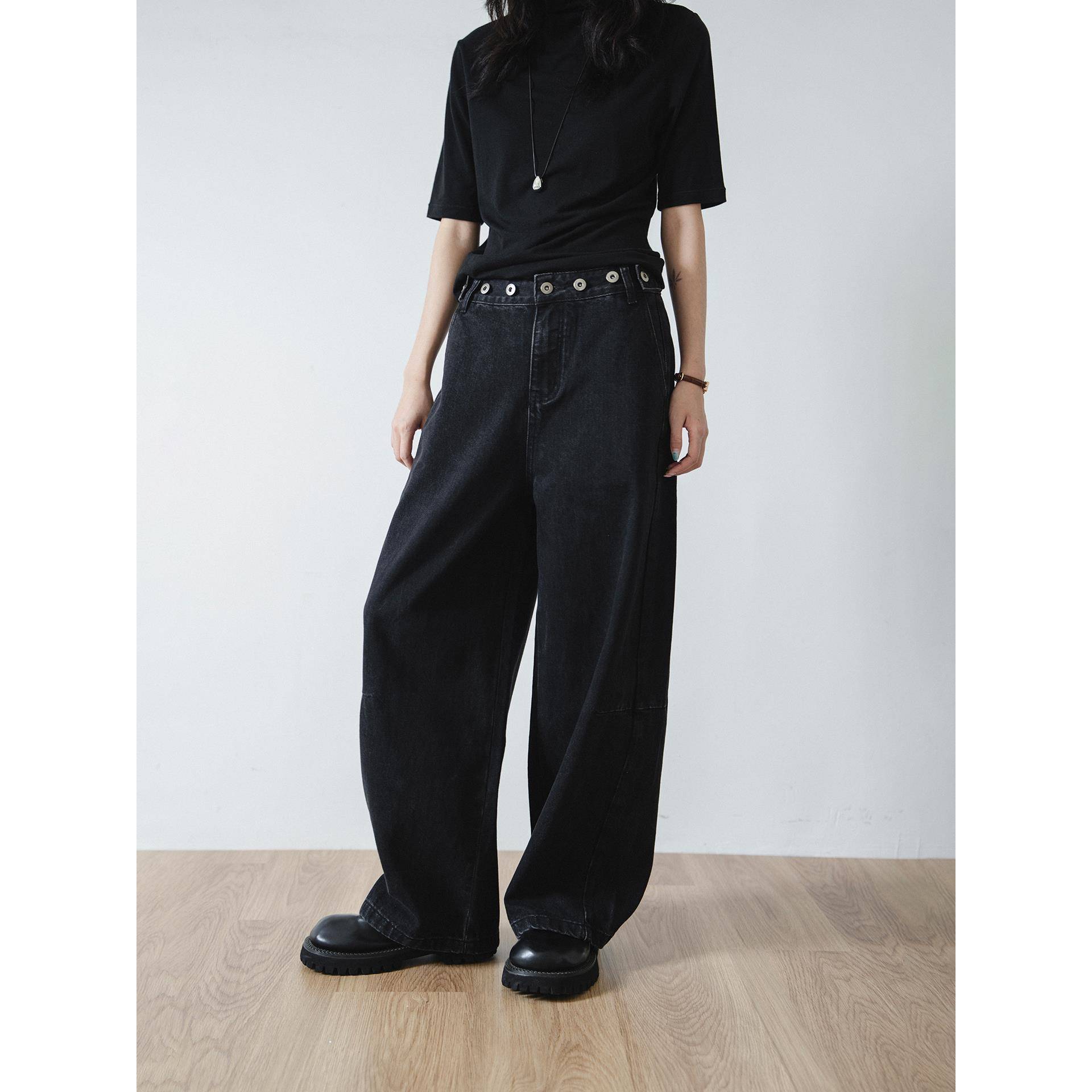 经典小黑裤来啦 时髦版瘦瘦裤 秋冬新款微宽松水洗黑色牛仔裤女