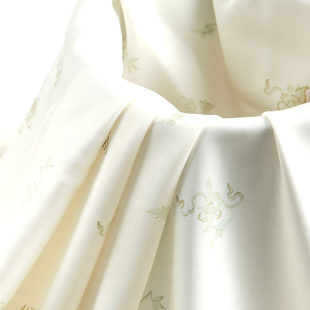 130-赏叶图花纹印花布 新中式旗袍古风汉服轻便抗皱印花面料