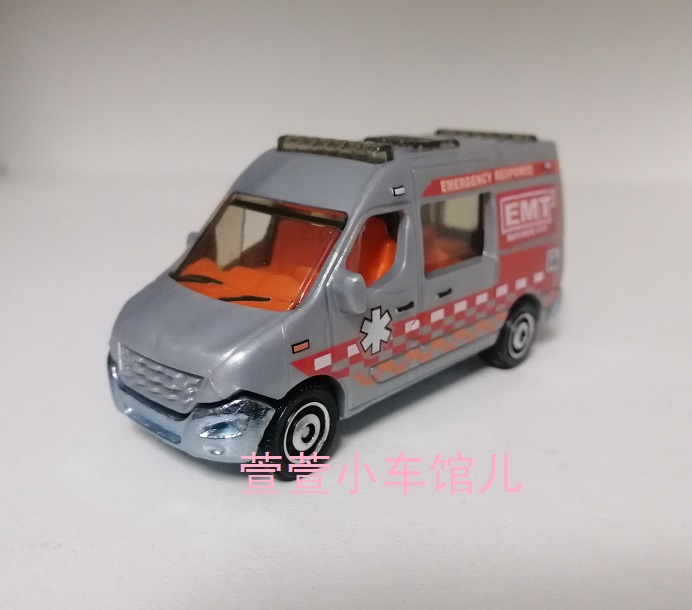 火柴盒 雷诺RENAULT MASTER AMBULANCE面包房车救护车164车模散车