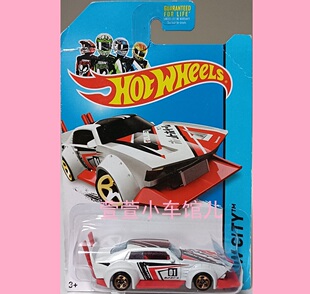 风火轮HOTWHEELS 尼桑 LAUREL改 MAD MANGA 日本暴走族 1:64车模